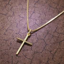 trendor 08496 Kreuz-Anhänger Gold 333 mit goldplattierter Halskette